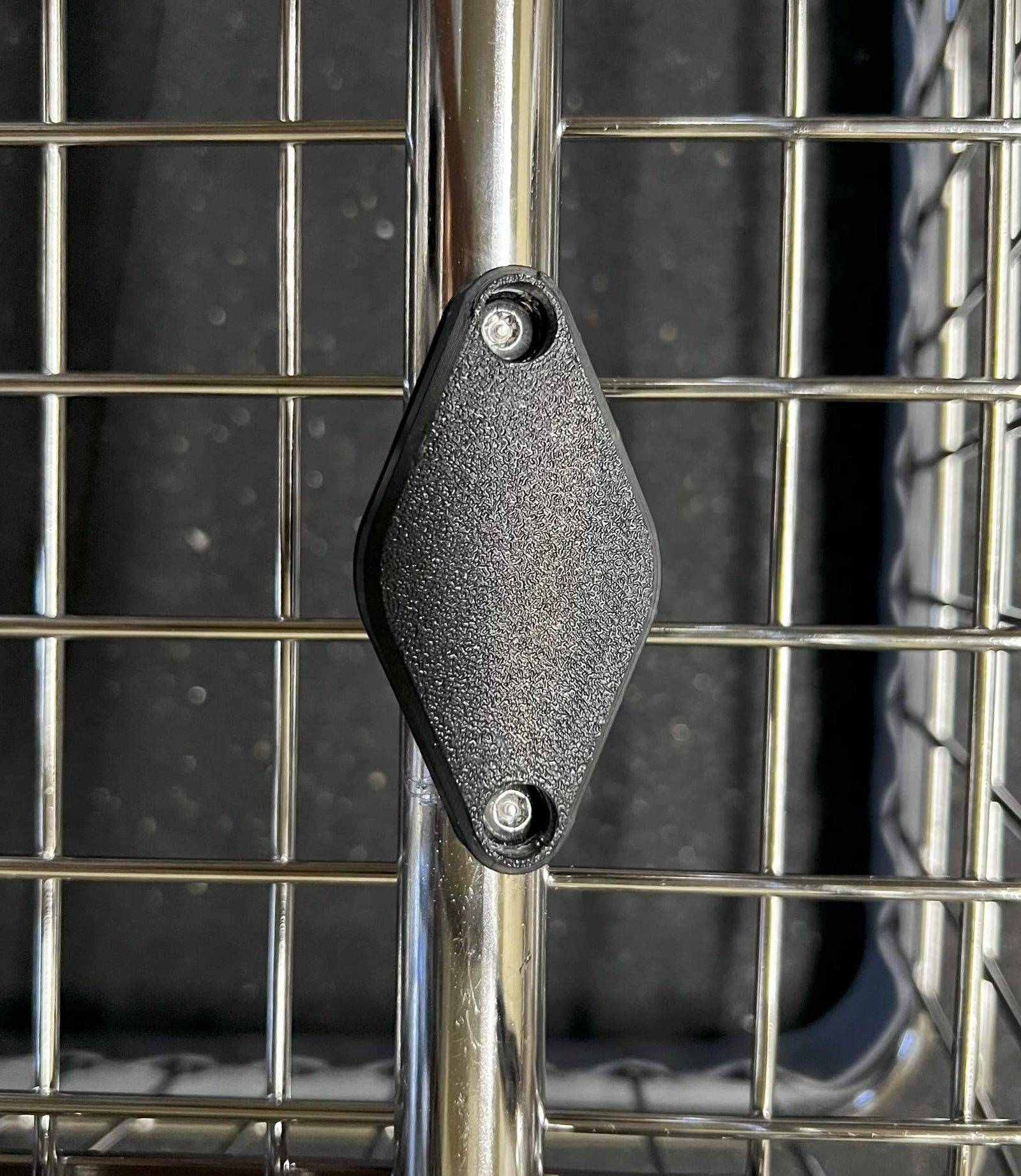 laundromat cart theft prevention apple airtag tracking